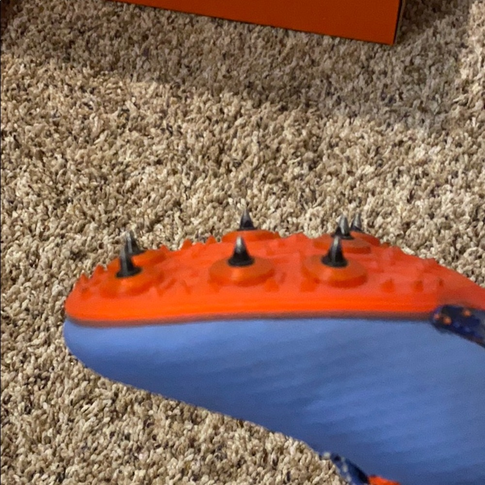 Nike Racing Shoes - Picture 4 of 6